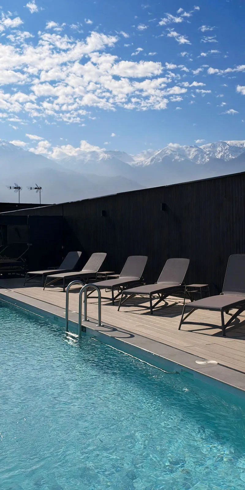 Piscina de INSITU Tomás Moro